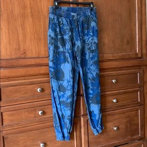 😍 Juicy Couture Camo Joggers 😍 Sz Sm